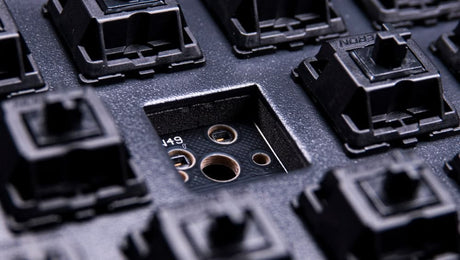 What Is a Hot Swappable Keyboard? Everything You Need to Know Before You Upgrade