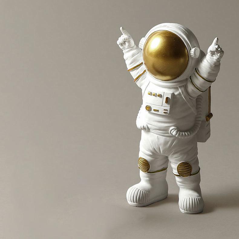 Astronaut Office Desk Figurines - CozyDev